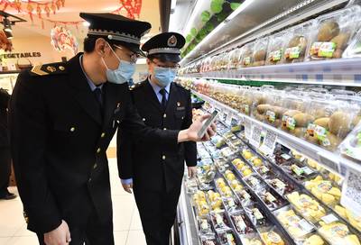 春節(jié)食品監(jiān)管升級(jí)，北京守護(hù)“舌尖上的年味”